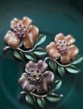 (3) Floral Brooch/pins